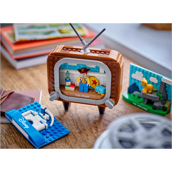 LEGO Disney BrandNew-Sealed InBox 40774 Classic Animation Scenes 270pcs *Limited - Picture 6 of 7